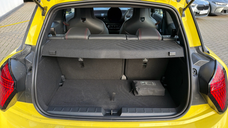 MINI Cooper 135kW E Sport [Level 1] 41kWh 3dr Auto Electric Hatchback